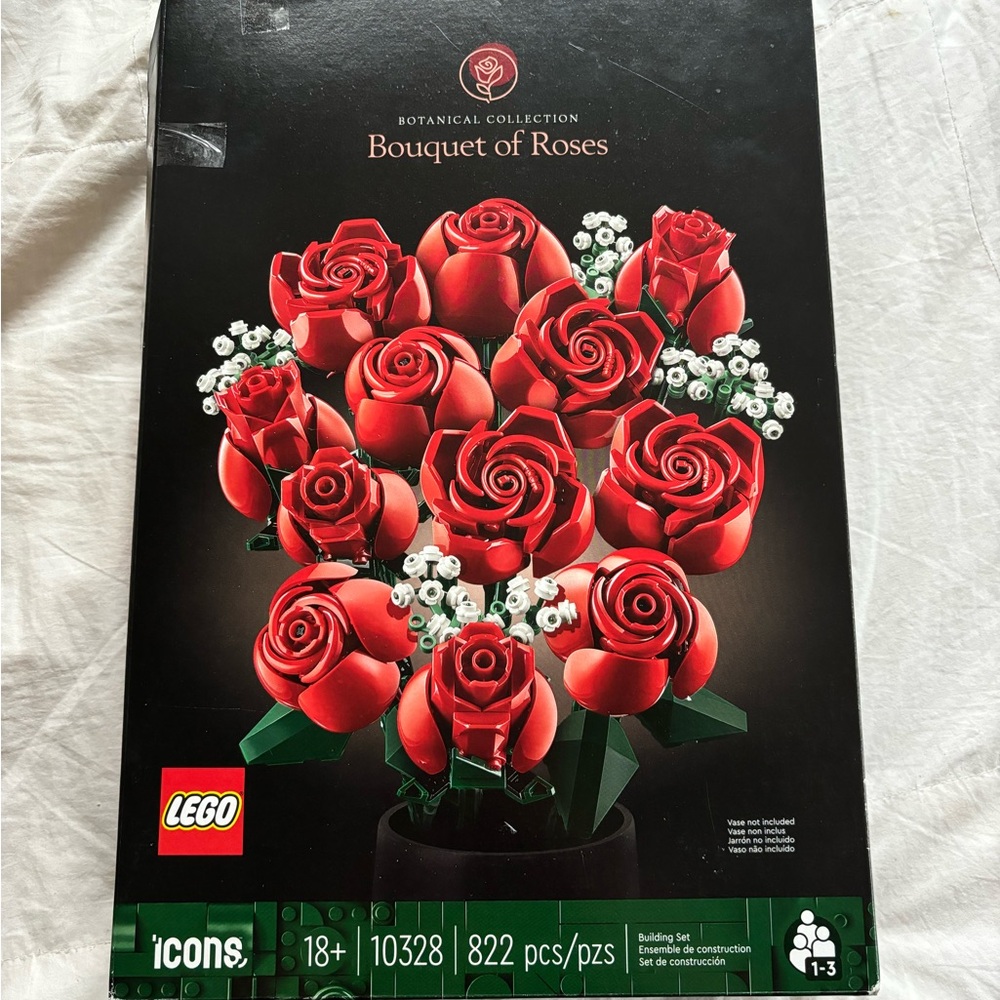 Bouquet of Roses Lego NEW